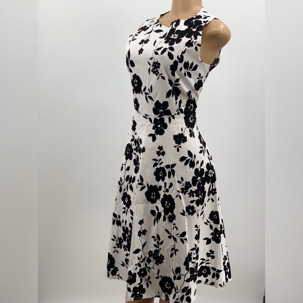 Floral Dress - Picture 3 of 7
